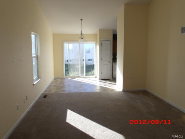 150 Roxbury, O'fallon, MO 63366 photo 4