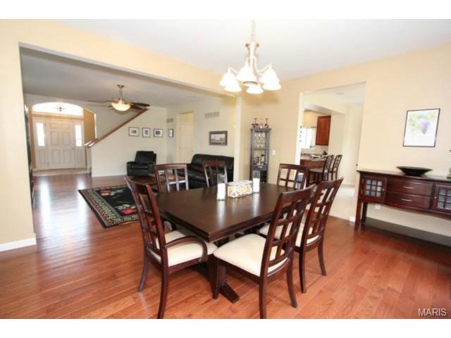 400 Spring Trce, O'fallon, MO 63368 photo 8