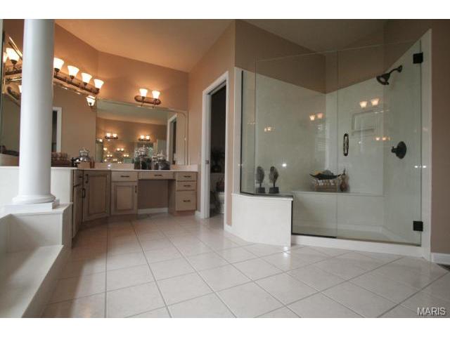 721 Hillenkamp Dr, Weldon Spring, MO 63304 photo 8