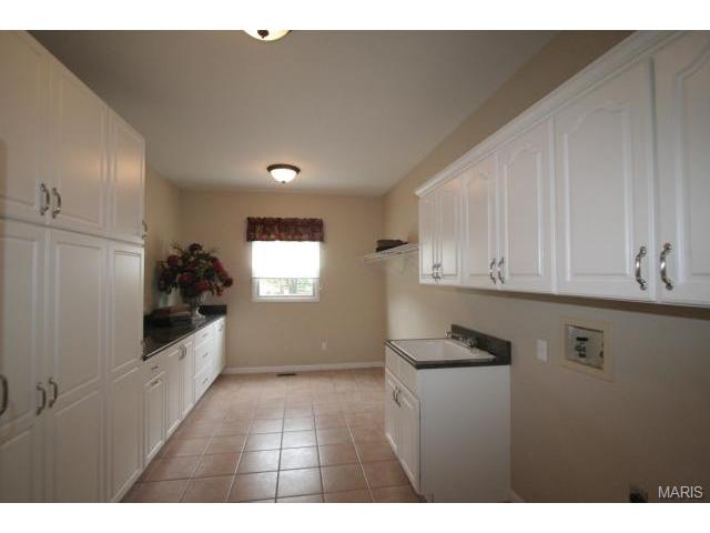 721 Hillenkamp Dr, Weldon Spring, MO 63304 photo 34