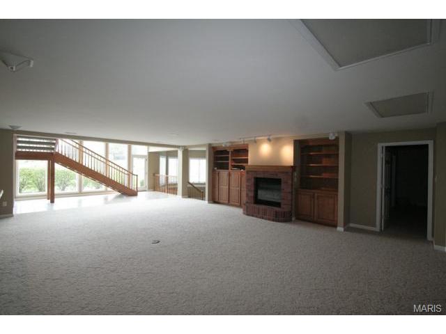 721 Hillenkamp Dr, Weldon Spring, MO 63304 photo 16