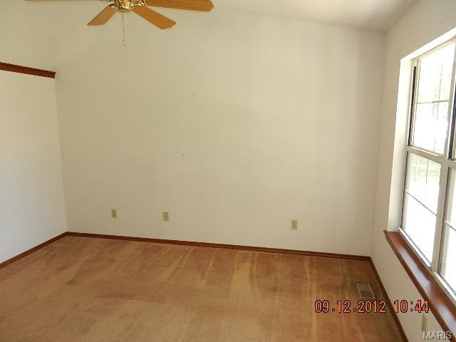 519 Durango Dr, O'fallon, MO 63368 photo 6