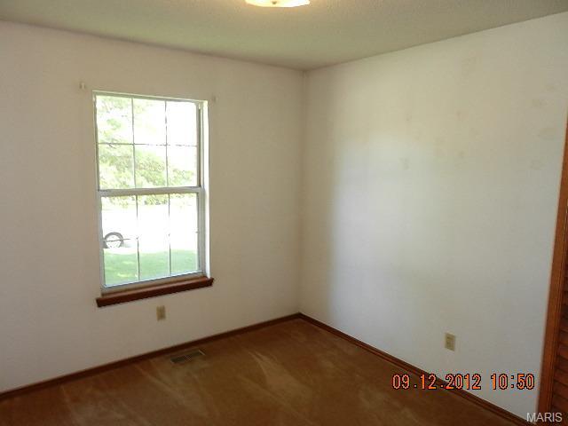519 Durango Dr, O'fallon, MO 63368 photo 10