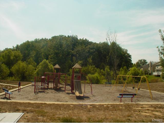 318 Burning Brook Dr, O'fallon, MO 63366 photo 36