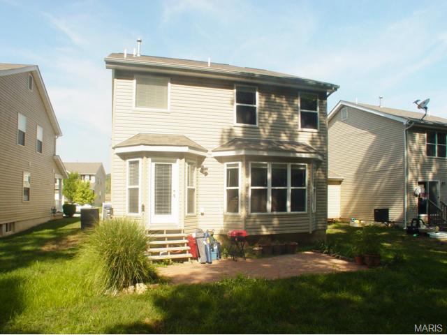 318 Burning Brook Dr, O'fallon, MO 63366 photo 16