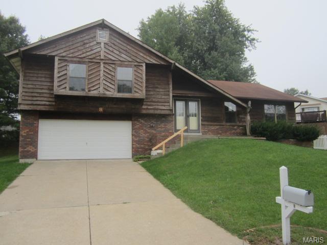 8 Treebeard Cir, Saint Charles, MO 63303 photo 1