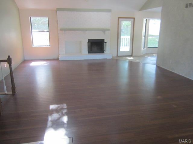 8 Treebeard Cir, Saint Charles, MO 63303 photo 3