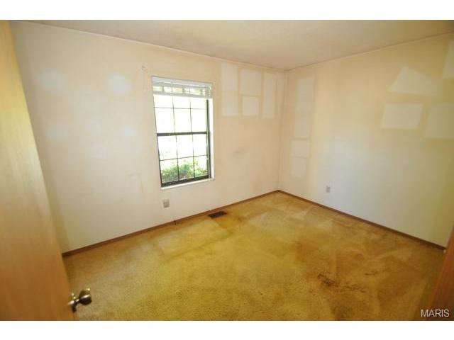 2505 Amarillo Dr, O'fallon, MO 63368 photo 6