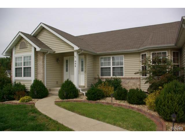 1 Baldridge Ct, O'fallon, MO 63368 photo 1