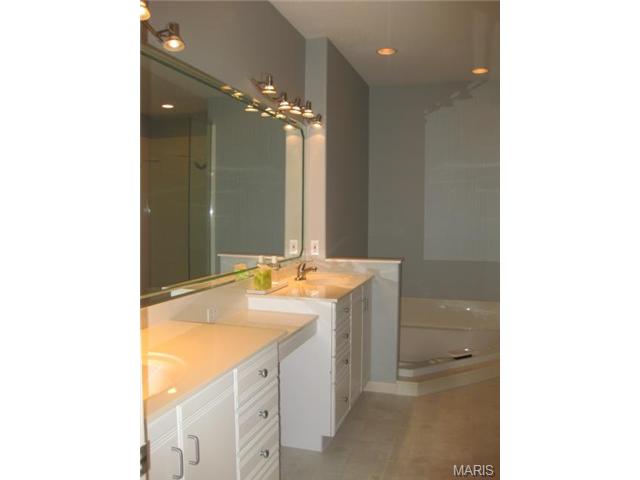 2015 Bobwhite Ct, O'fallon, MO 63366 photo 23