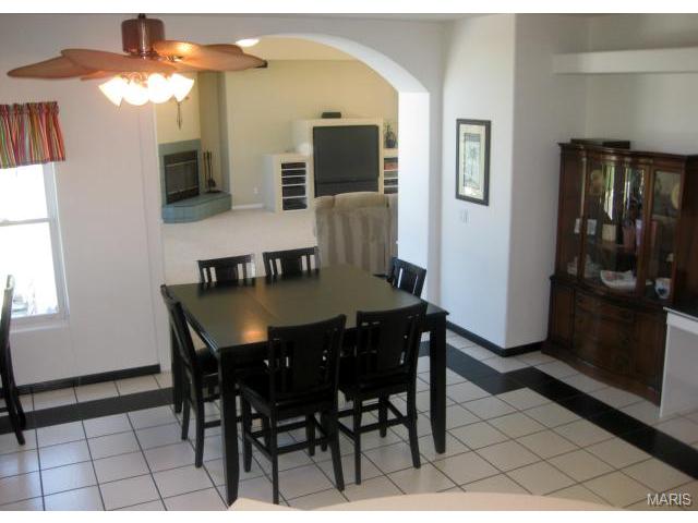2015 Bobwhite Ct, O'fallon, MO 63366 photo 12