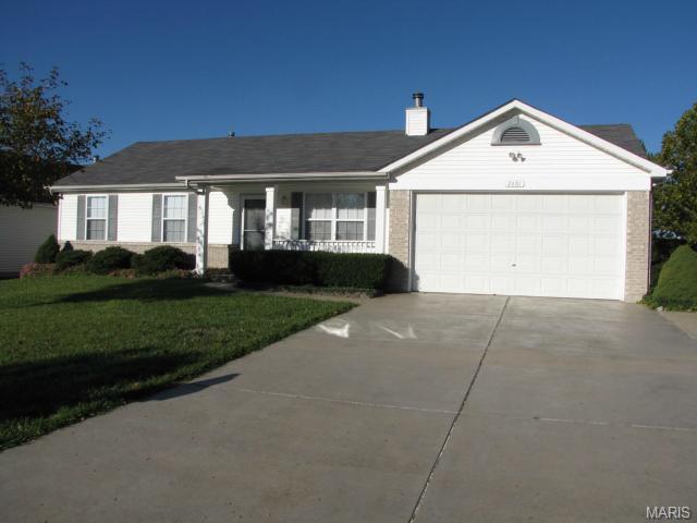 2601 Black Cherry Dr, O'fallon, MO 63368 photo 1