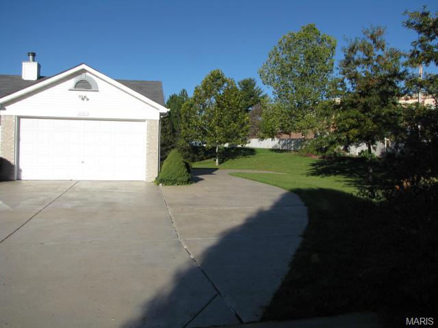 2601 Black Cherry Dr, O'fallon, MO 63368 photo 18