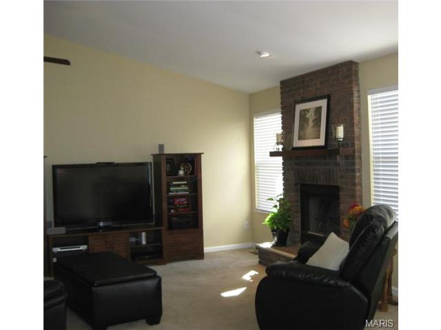 2641 Black Cherry Dr, O'fallon, MO 63368 photo 15