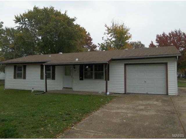 320 Linda Ln, O'fallon, MO 63366 photo 1