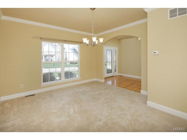 713 Cooper Way Dr, O'fallon, MO 63368 photo 2