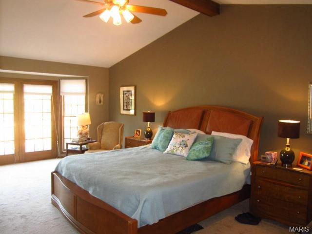 16 Patriots Ln, O'fallon, MO 63368 photo 8