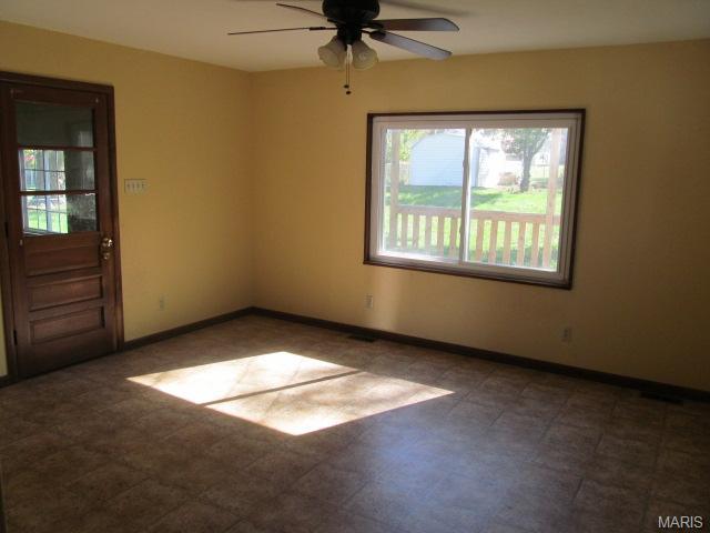 20 Porta Dr, O'fallon, MO 63366 photo 5