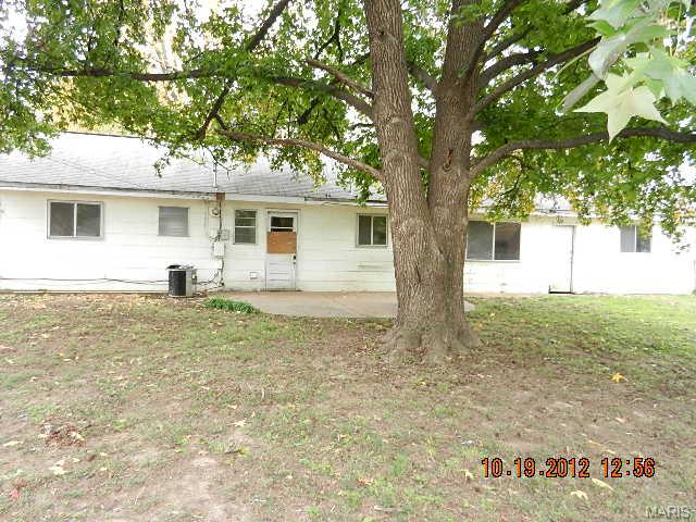 413 Saint Joseph Ave, O'fallon, MO 63366 photo 10