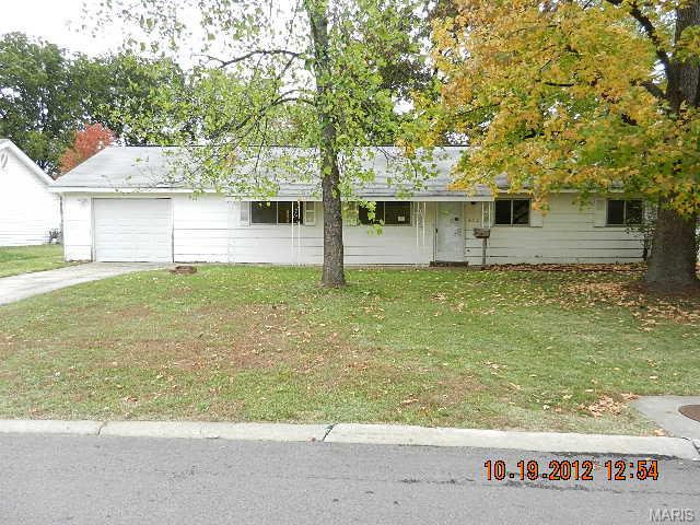 413 Saint Joseph Ave, O'fallon, MO 63366 photo 1