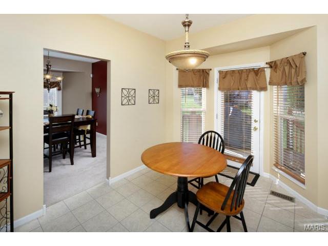 509 Winter Park Dr, O'fallon, MO 63366 photo 8