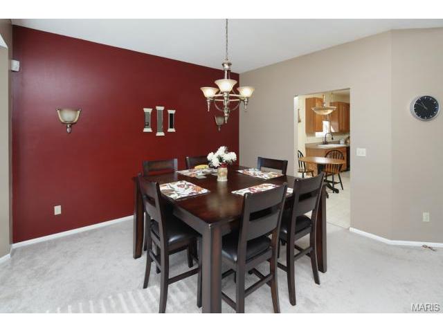 509 Winter Park Dr, O'fallon, MO 63366 photo 7