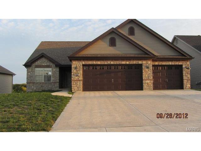 720 Sunset Ln, O'fallon, MO 63366 photo 1