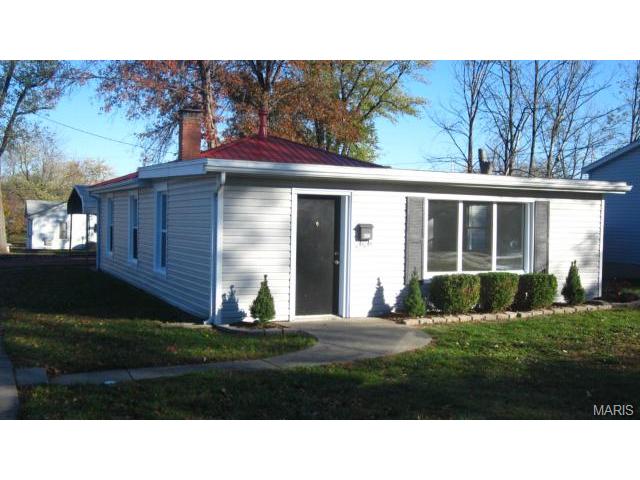 602 Westhoff Ave, O'fallon, MO 63366 photo 2