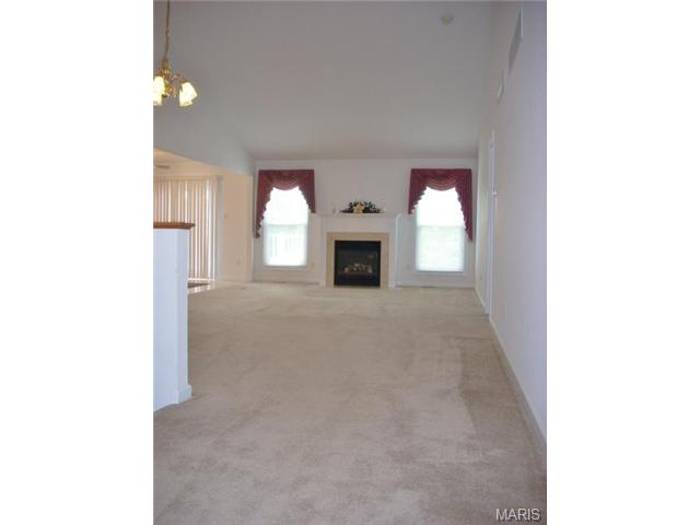 747 River Gln, O'fallon, MO 63368 photo 4