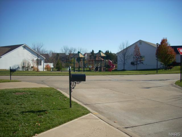 747 River Gln, O'fallon, MO 63368 photo 38