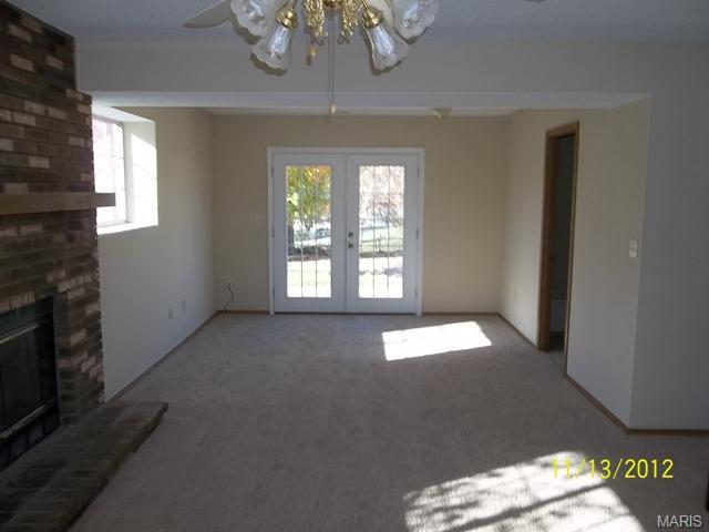 2515 Amarillo Dr, O'fallon, MO 63368 photo 6