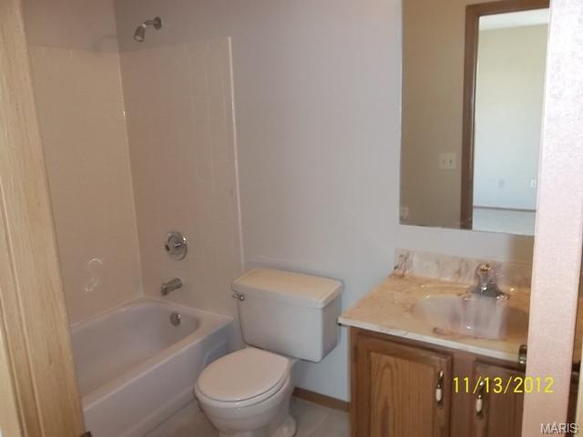 2515 Amarillo Dr, O'fallon, MO 63368 photo 10