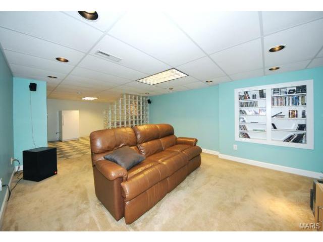 735 Whispering Willow Dr, O'fallon, MO 63366 photo 6