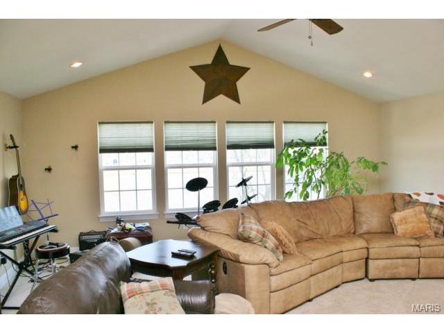 107 Fox Haven Dr, O'fallon, MO 63368 photo 24
