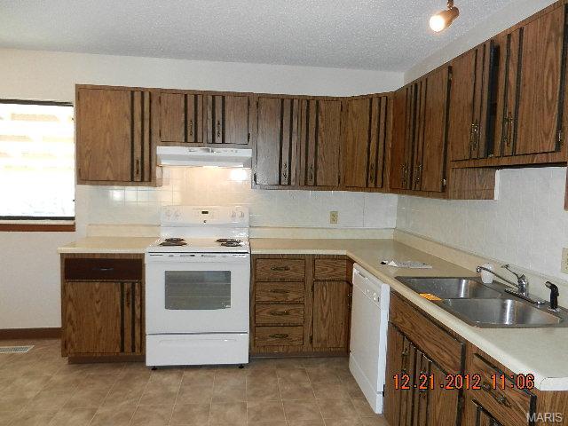 36 Westbrook, O'fallon, MO 63366 photo 4