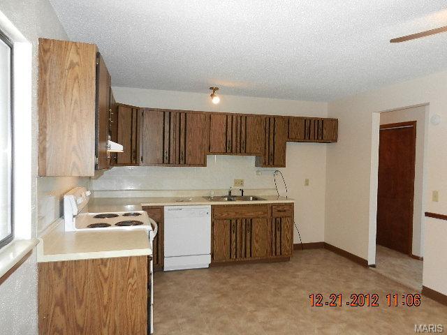 36 Westbrook, O'fallon, MO 63366 photo 5