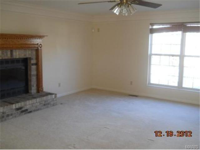 312 Copper Tree Ct, O'fallon, MO 63368 photo 4