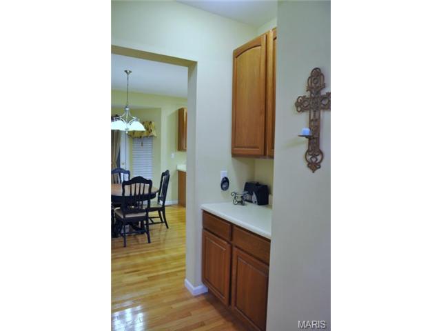 83 Moss Glen Ct, O'fallon, MO 63368 photo 10