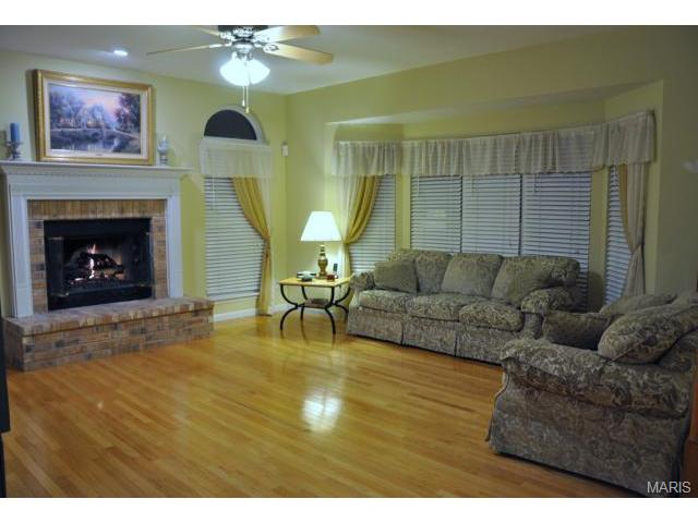 83 Moss Glen Ct, O'fallon, MO 63368 photo 18
