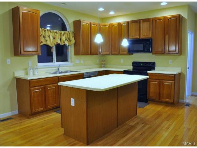 83 Moss Glen Ct, O'fallon, MO 63368 photo 15