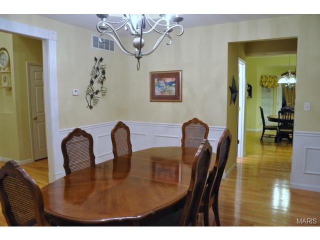 83 Moss Glen Ct, O'fallon, MO 63368 photo 9