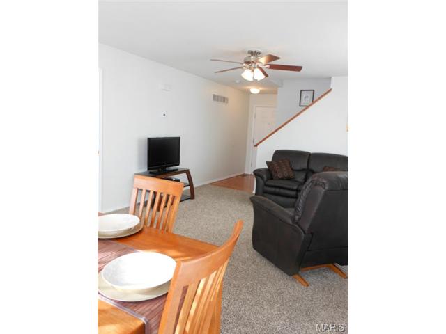211 Tyndale Dr, O'fallon, MO 63366 photo 37