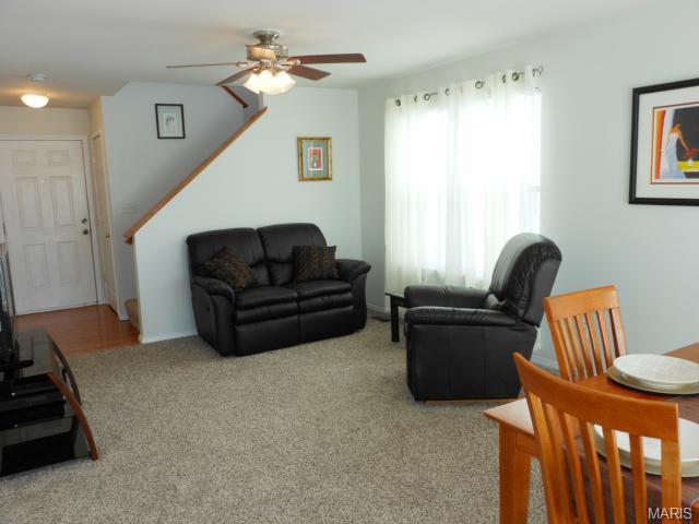 211 Tyndale Dr, O'fallon, MO 63366 photo 7