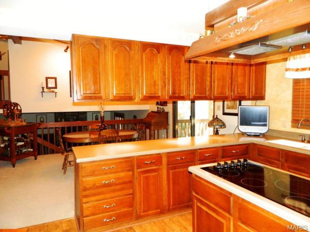 6033 Lafayette Dr, Weldon Spring, MO 63304 photo 11