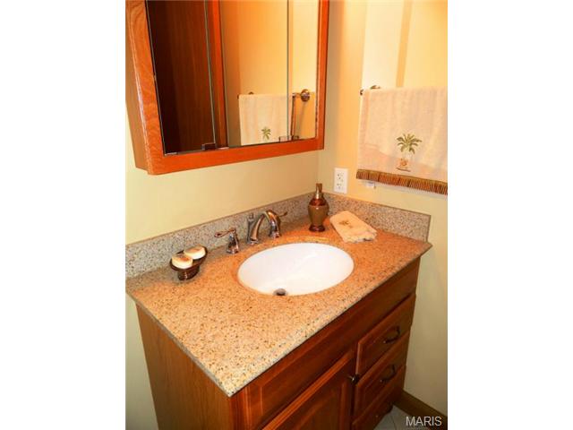 6033 Lafayette Dr, Weldon Spring, MO 63304 photo 25
