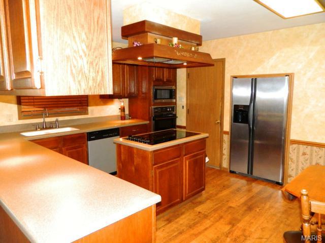 6033 Lafayette Dr, Weldon Spring, MO 63304 photo 8