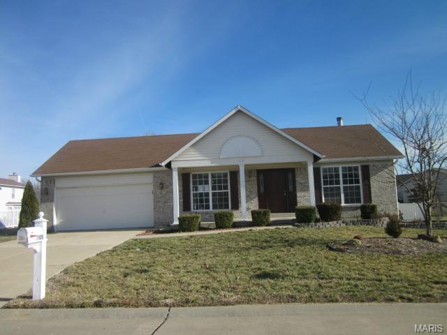 1108 Warm Winds Dr, O'fallon, MO 63366 photo 1