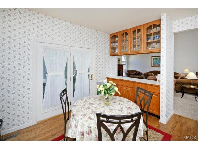 254 Cedar Forest Ct, Weldon Spring, MO 63304 photo 9