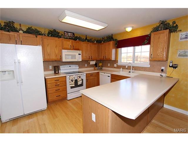 2 Monterey Ct, O'fallon, MO 63366 photo 8