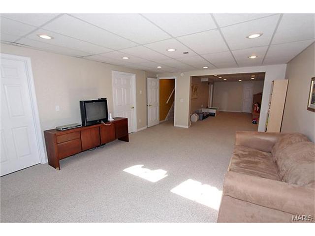2 Monterey Ct, O'fallon, MO 63366 photo 17
